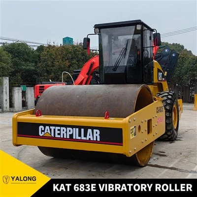 Вібраційний каток KAT 683E